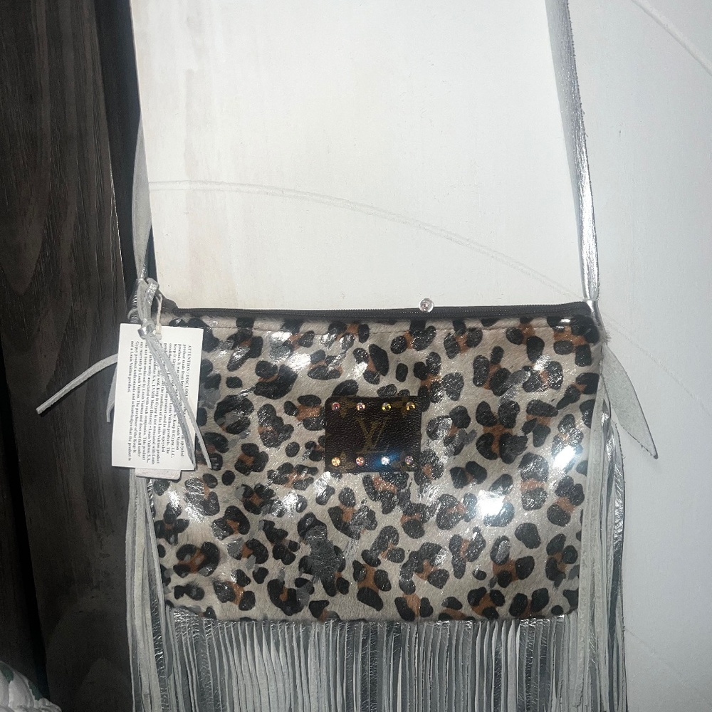 So Silver Leo Hide upcycle maxine purse